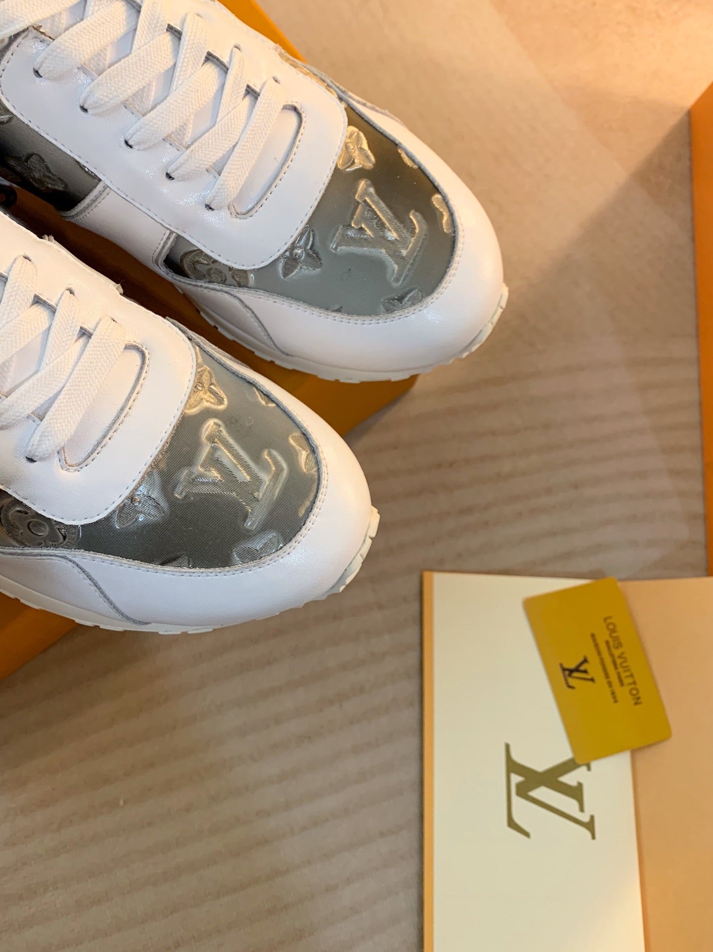 Louis Vuitton  Sneakers