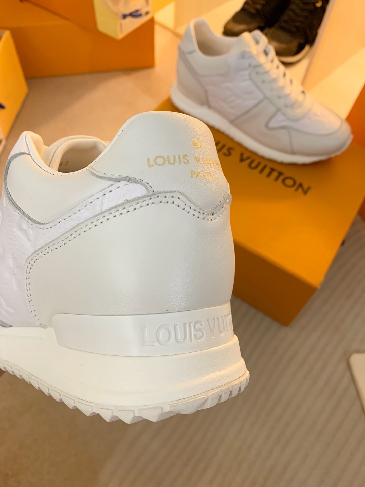 Louis Vuitton  Sneakers