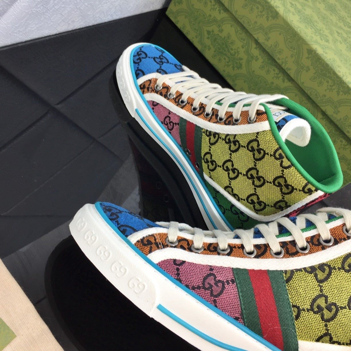 Gucci Sneakers tennis