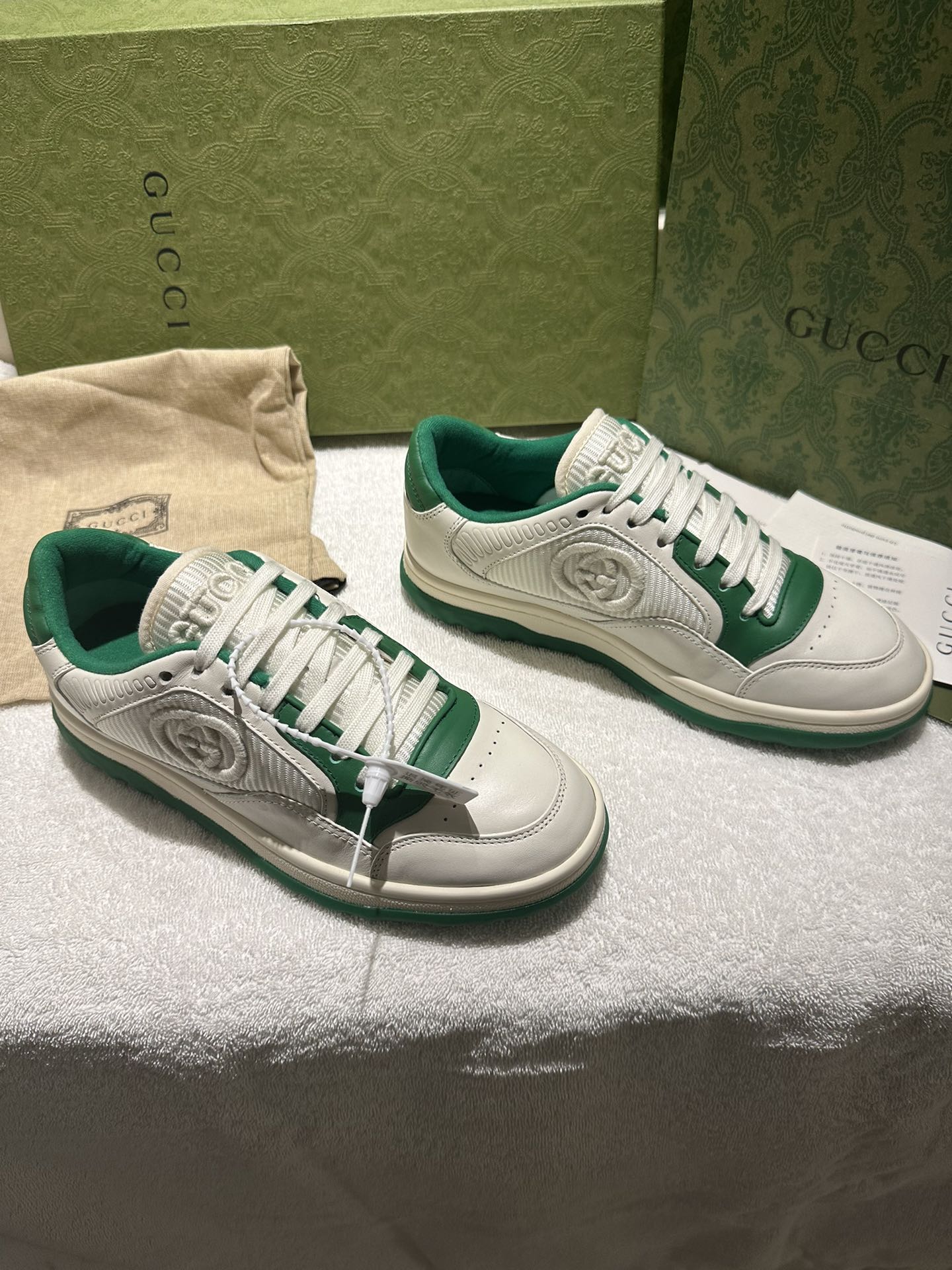 Gucci Sneakers