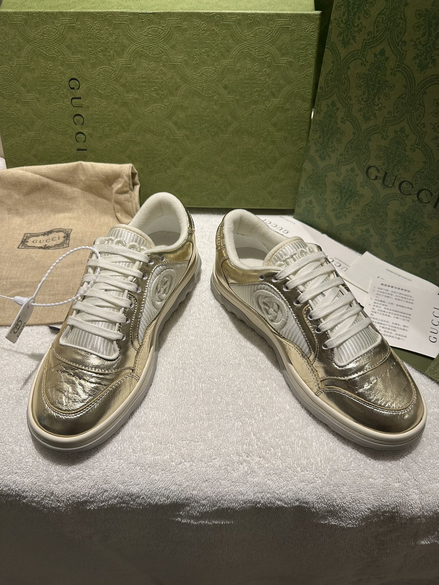 Gucci Sneakers