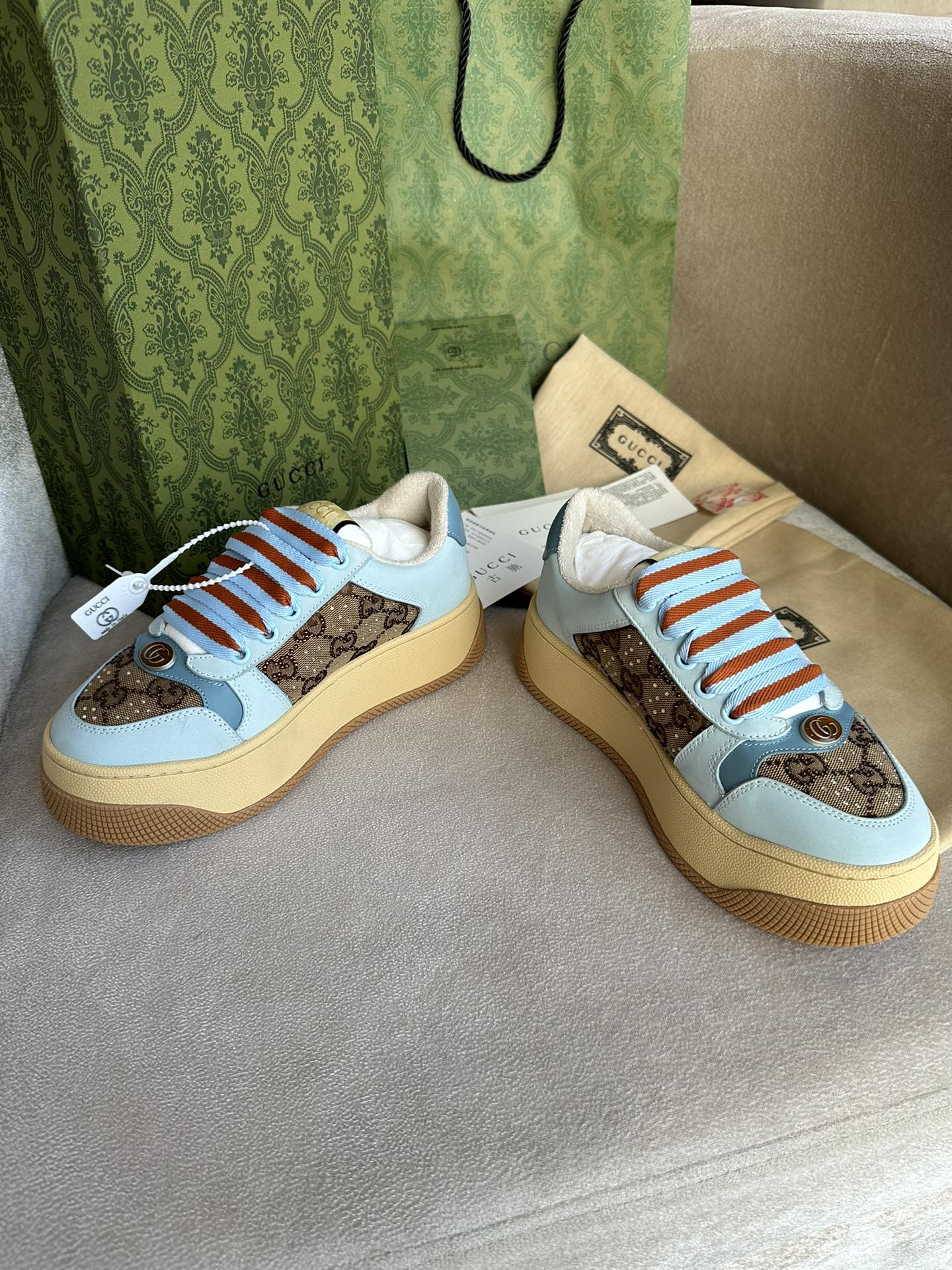 Gucci Sneakers