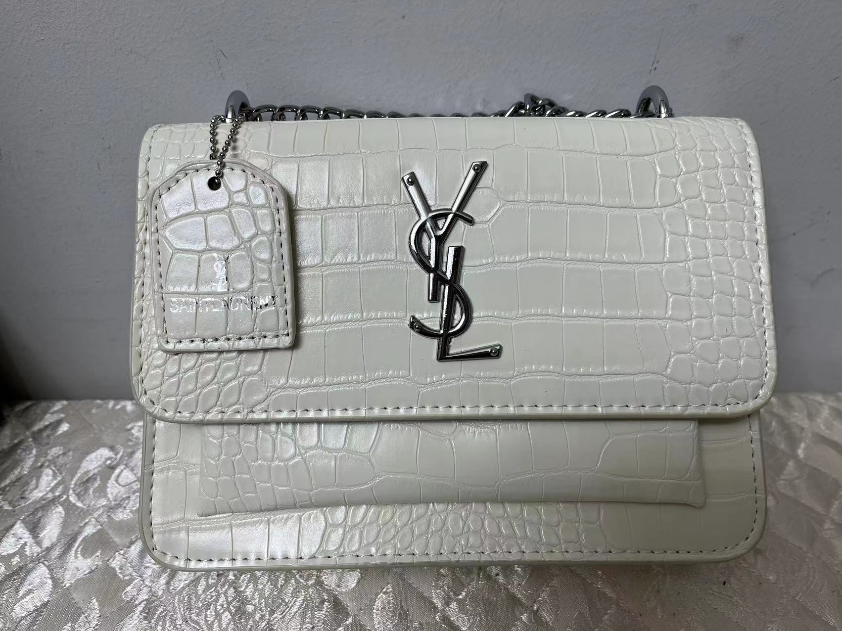 Ysl  Yves Saint Laurent Handbags