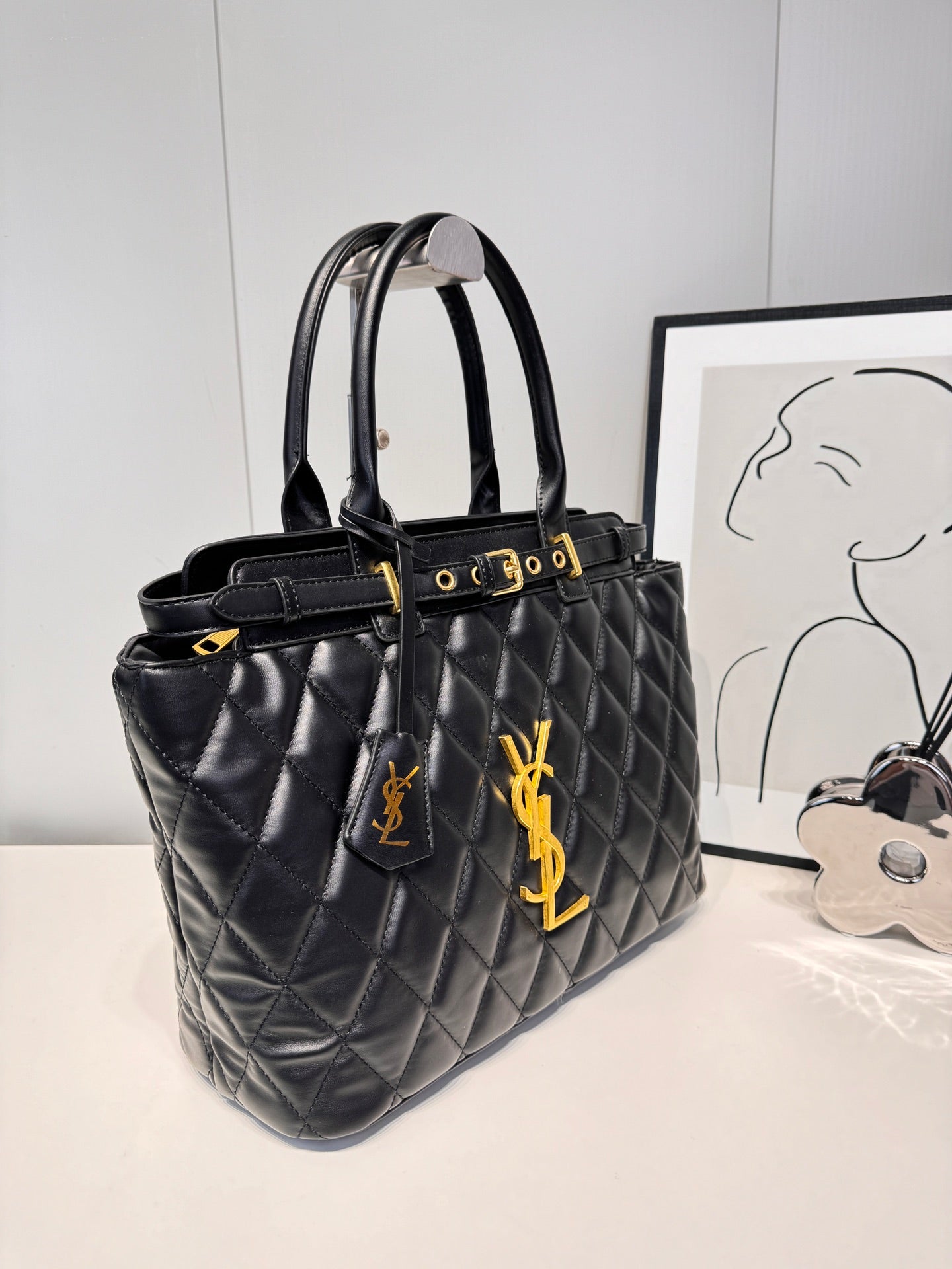 Ysl  Yves Saint Laurent Handbags