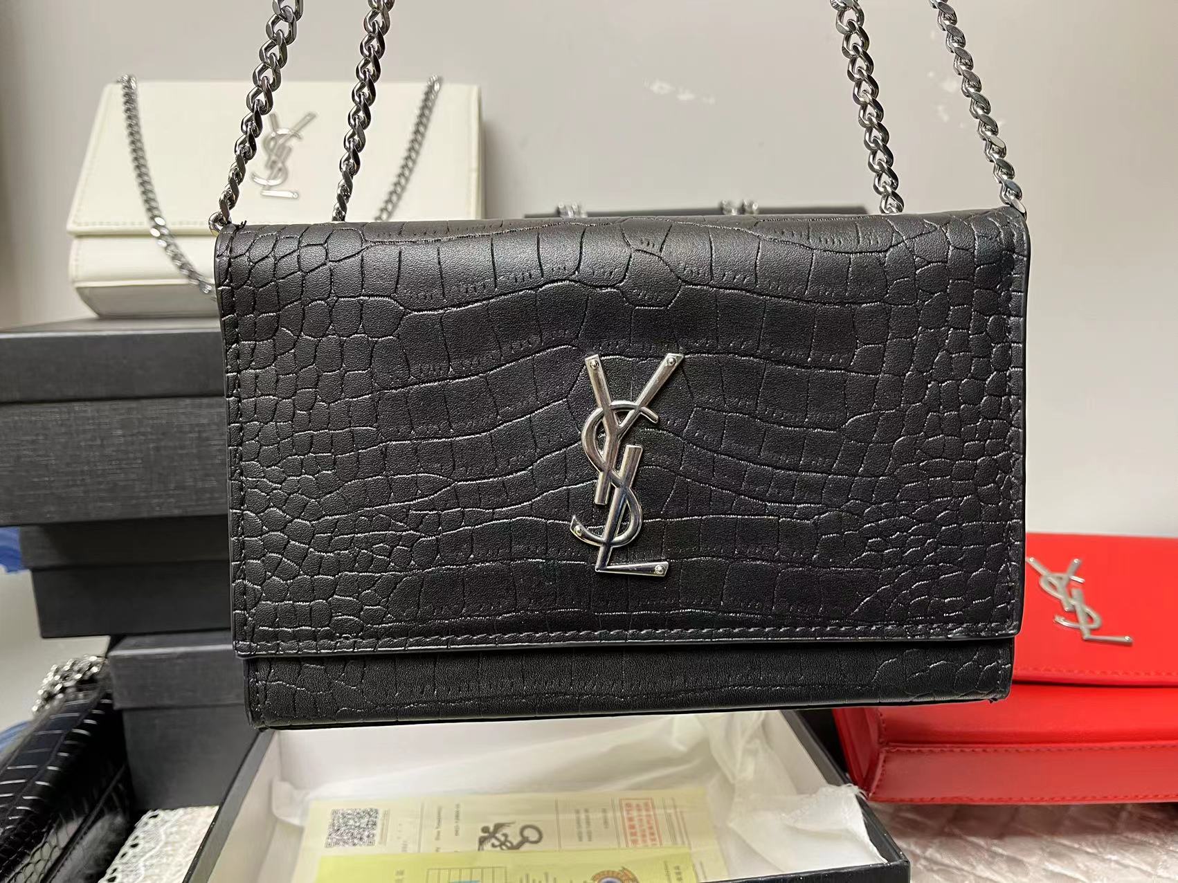 Ysl  Yves Saint Laurent Handbags