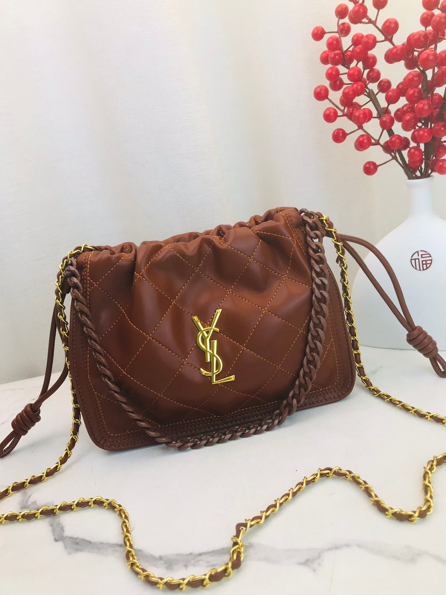 Ysl  Yves Saint Laurent Handbags