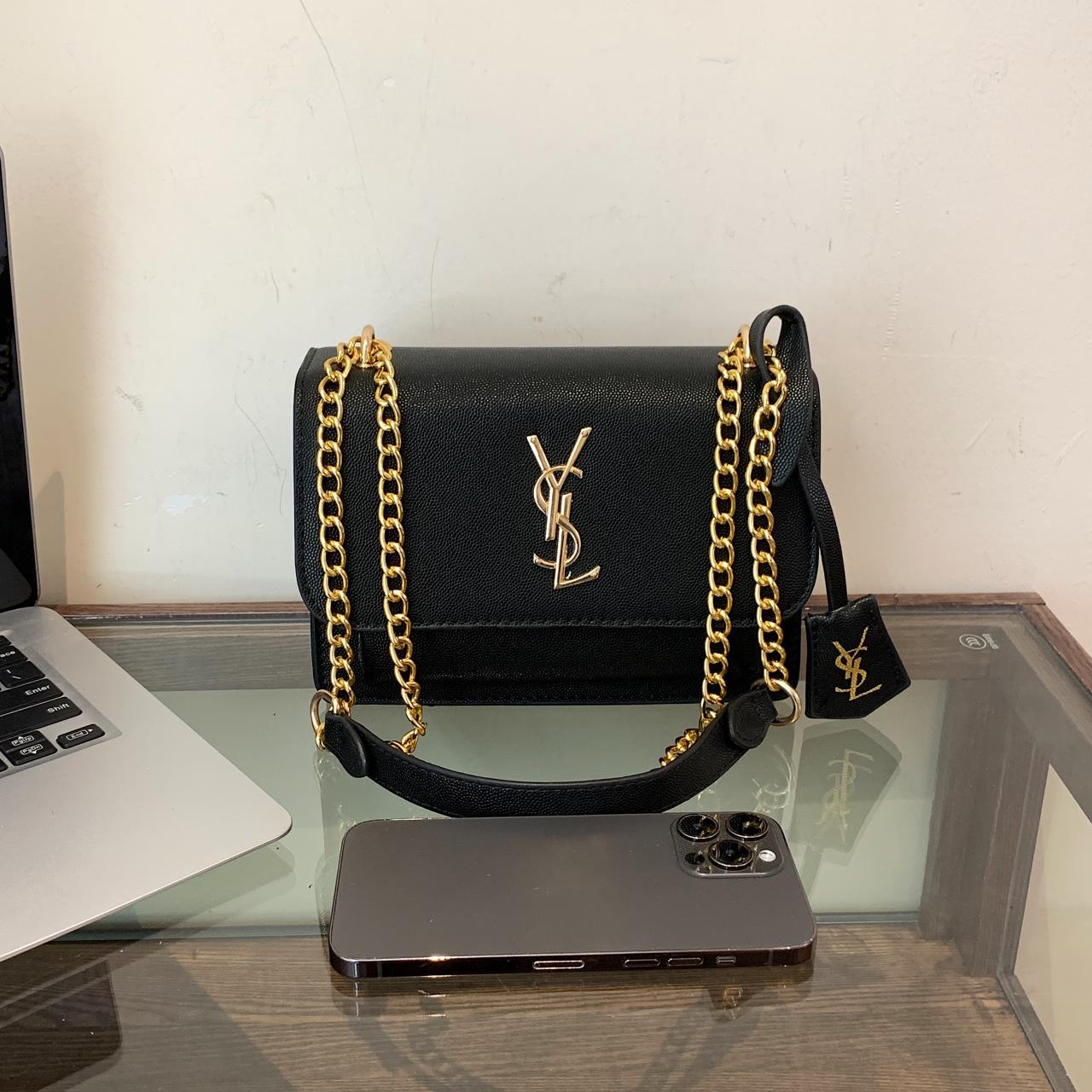 Ysl  Yves Saint Laurent Handbags