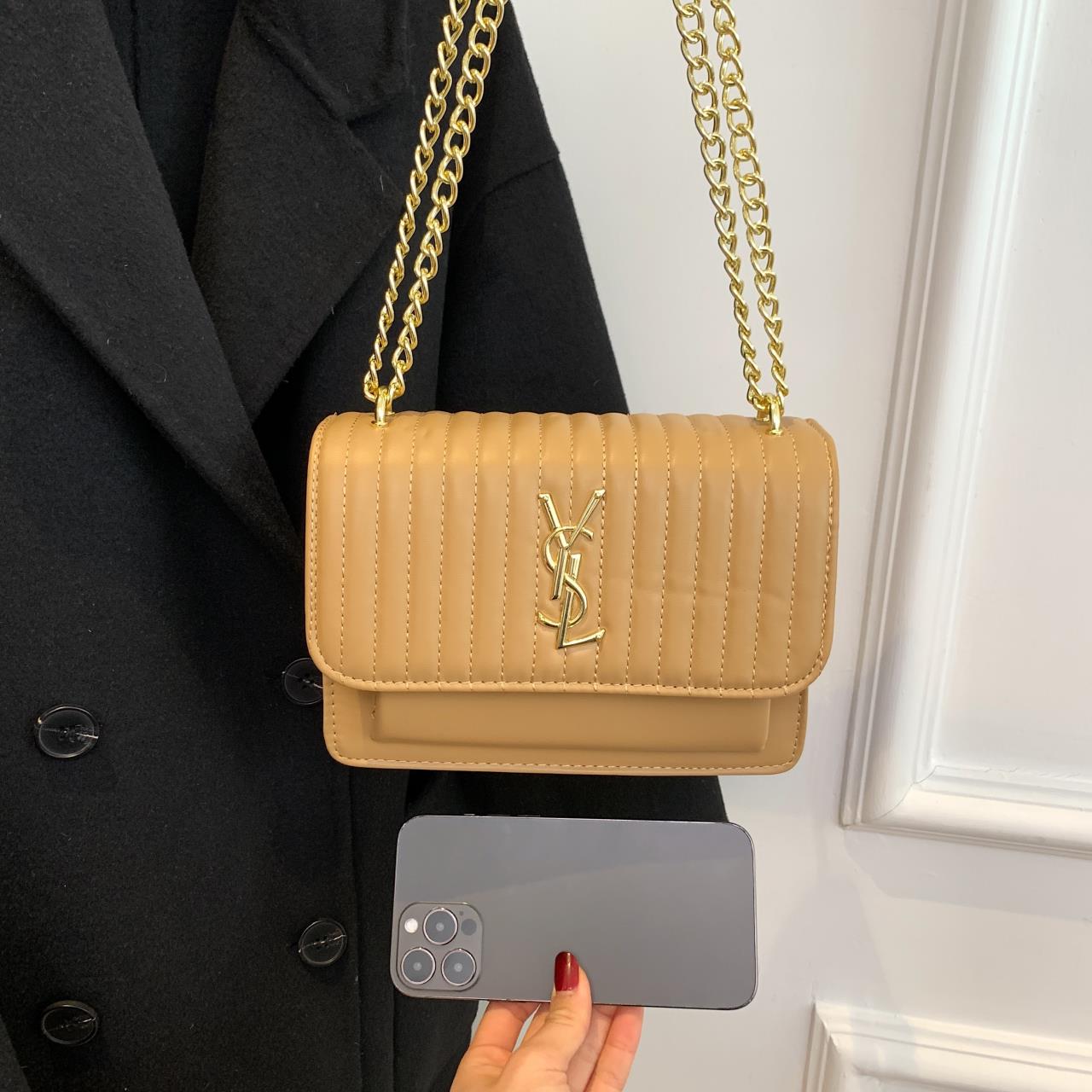 Ysl  Yves Saint Laurent Handbags