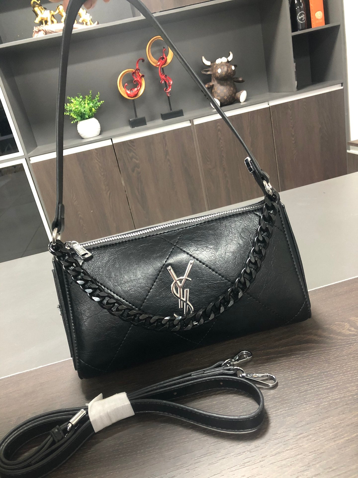 Ysl  Yves Saint Laurent Handbags