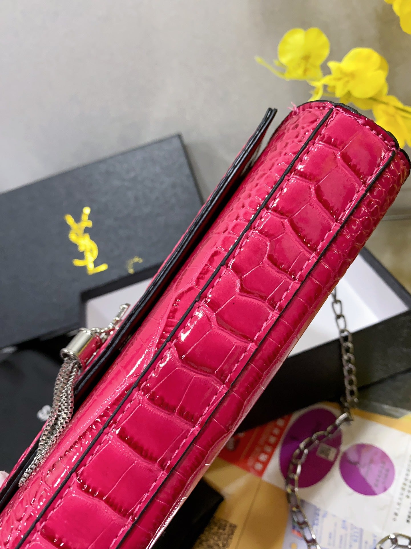 Ysl  Yves Saint Laurent Handbags