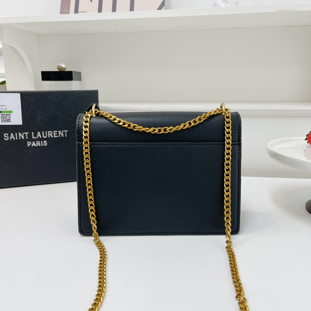 Ysl  Yves Saint Laurent Handbags