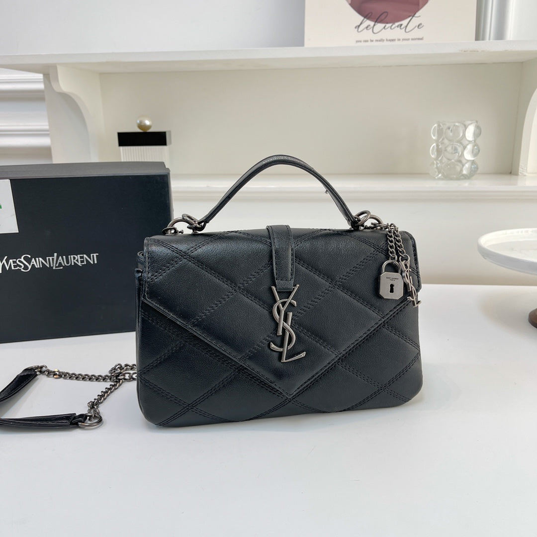 Ysl  Yves Saint Laurent Handbags