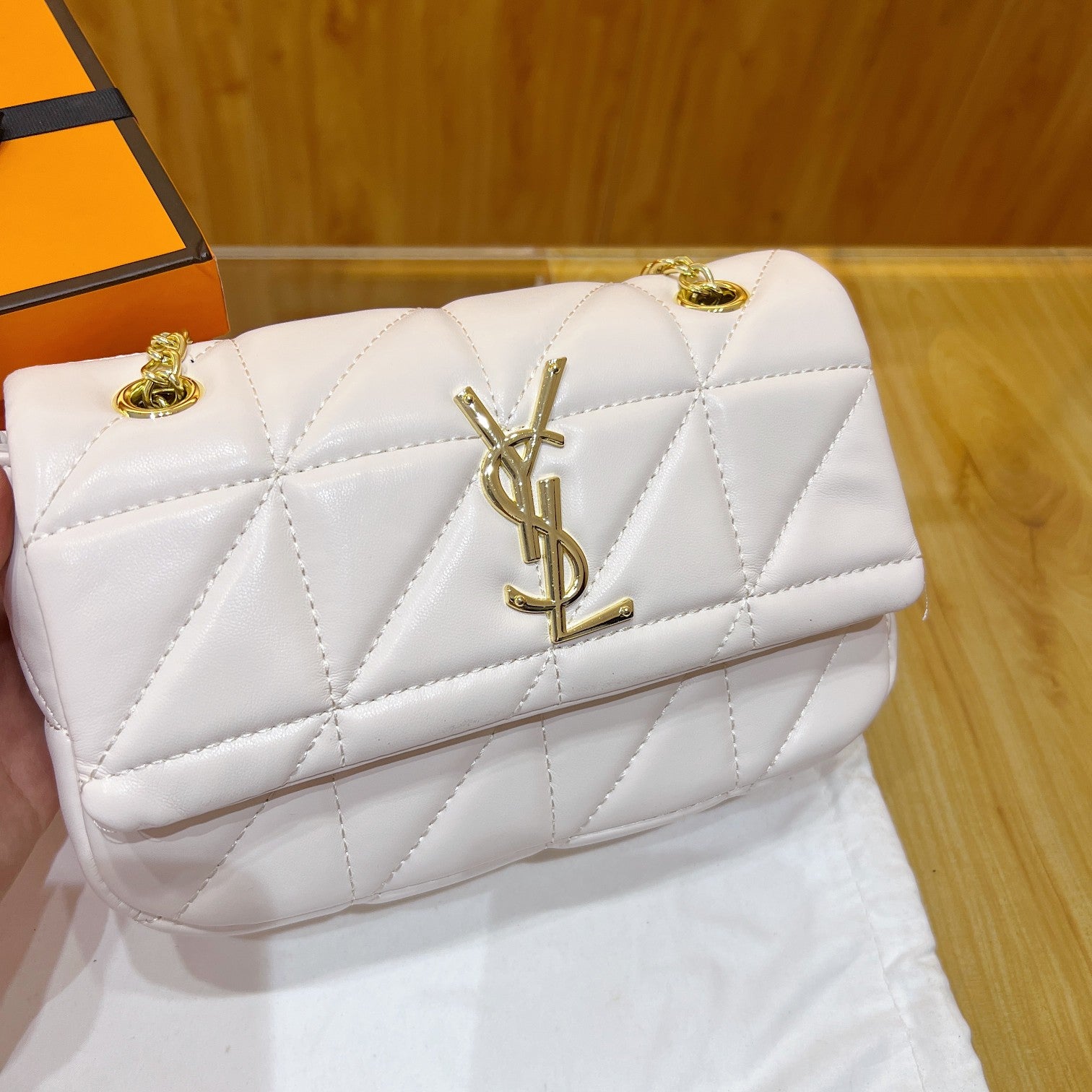 Ysl  Yves Saint Laurent Handbags