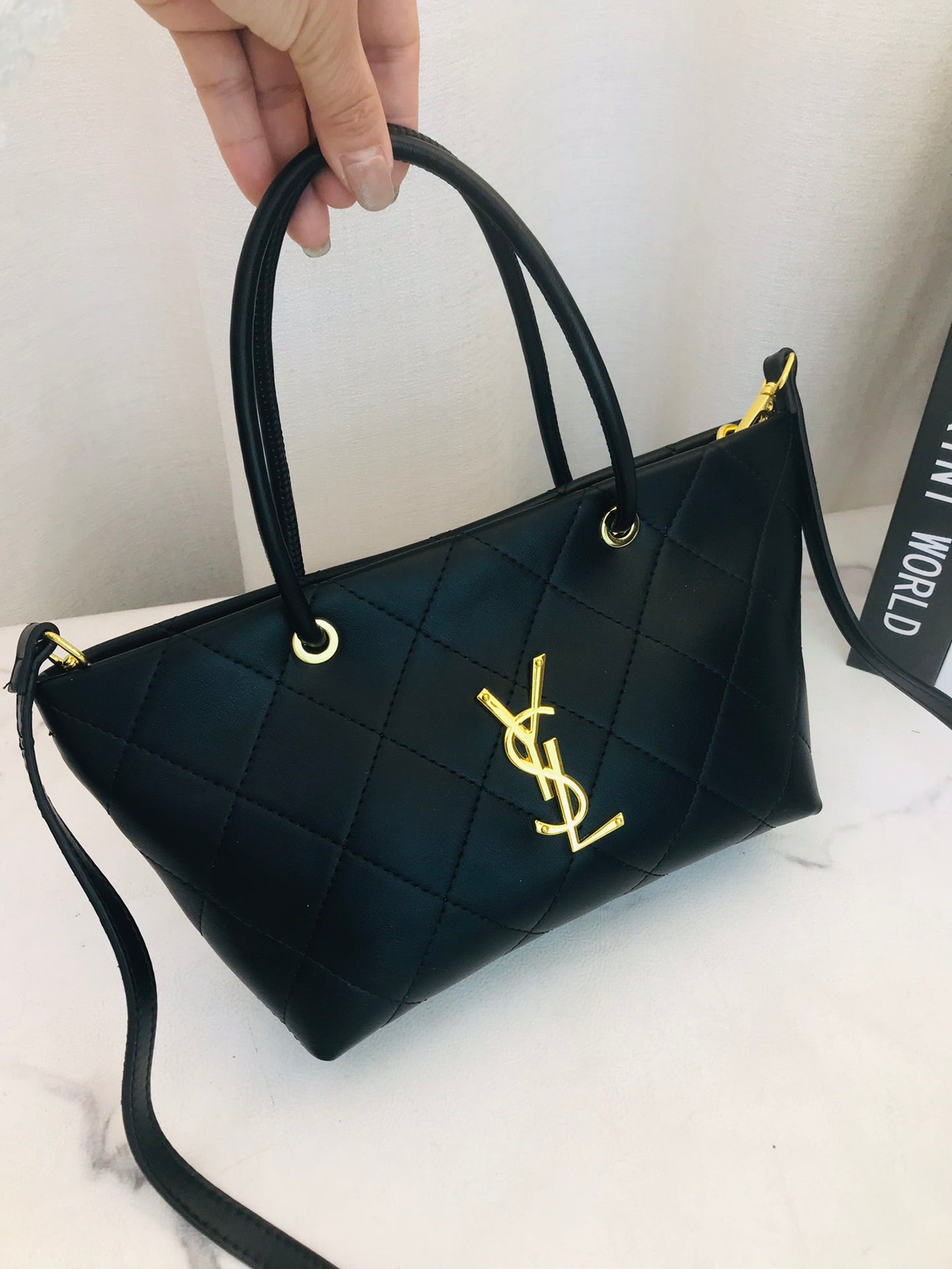 Ysl  Yves Saint Laurent Handbags