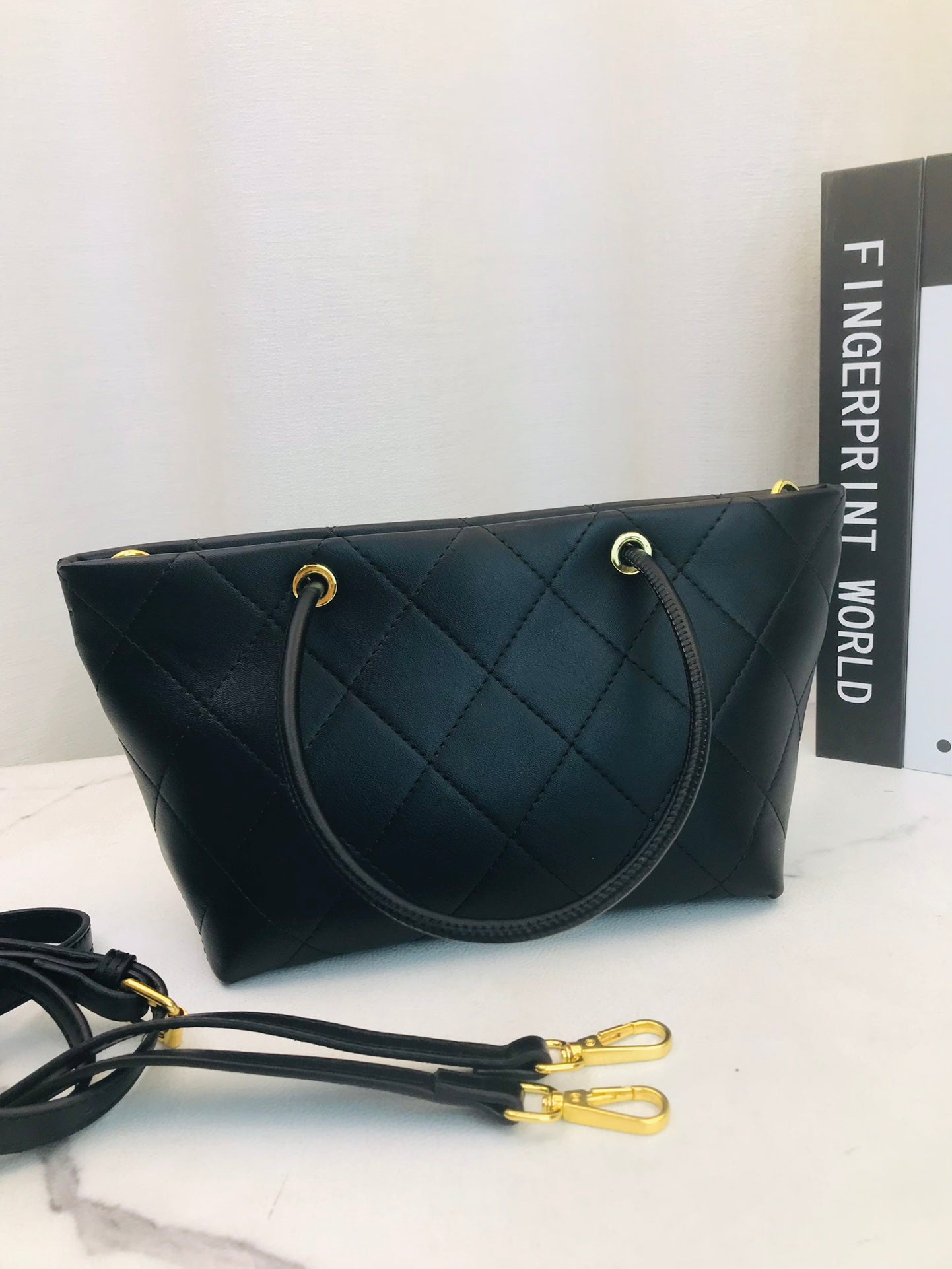 Ysl  Yves Saint Laurent Handbags