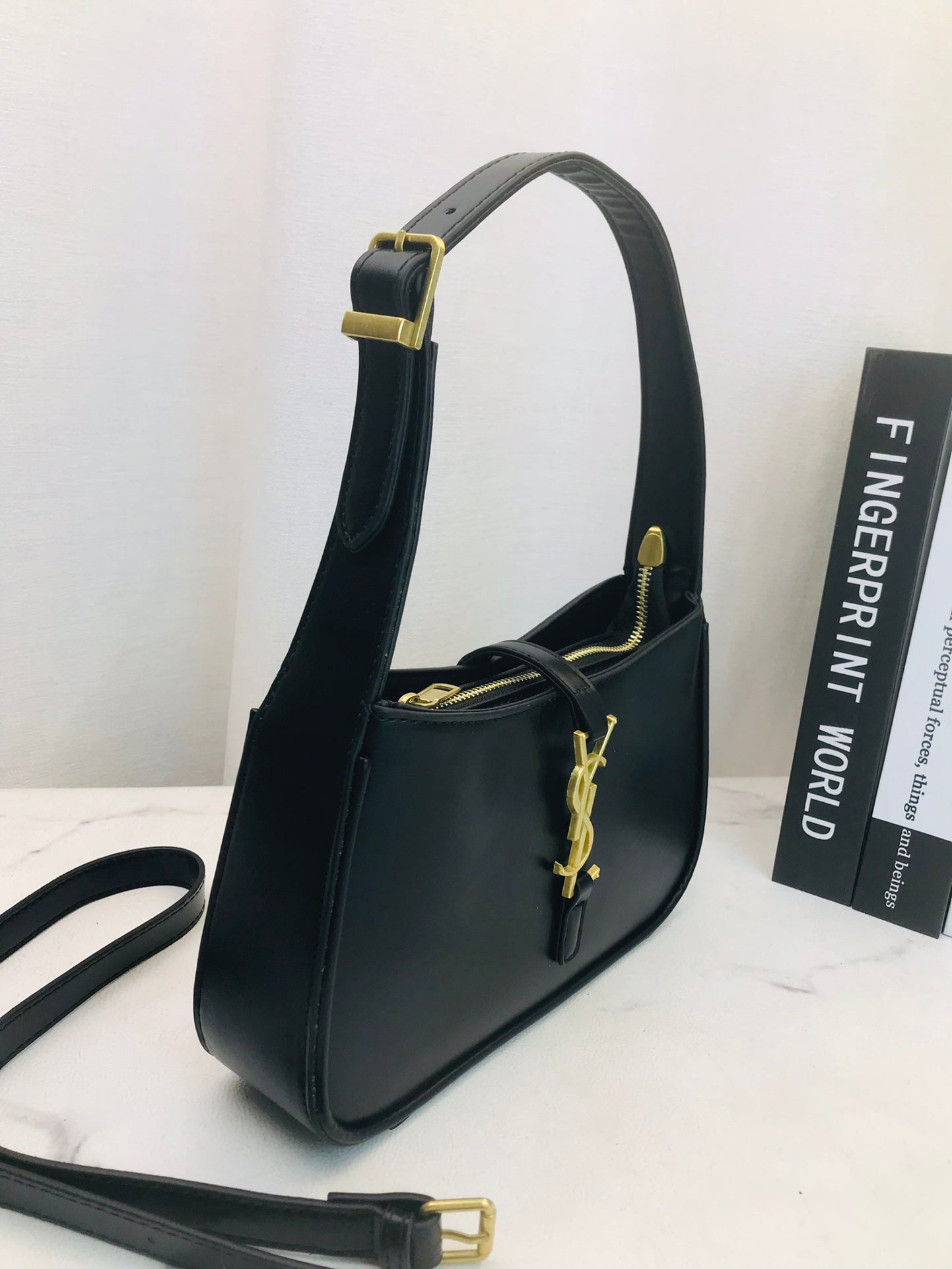 Ysl  Yves Saint Laurent Handbags