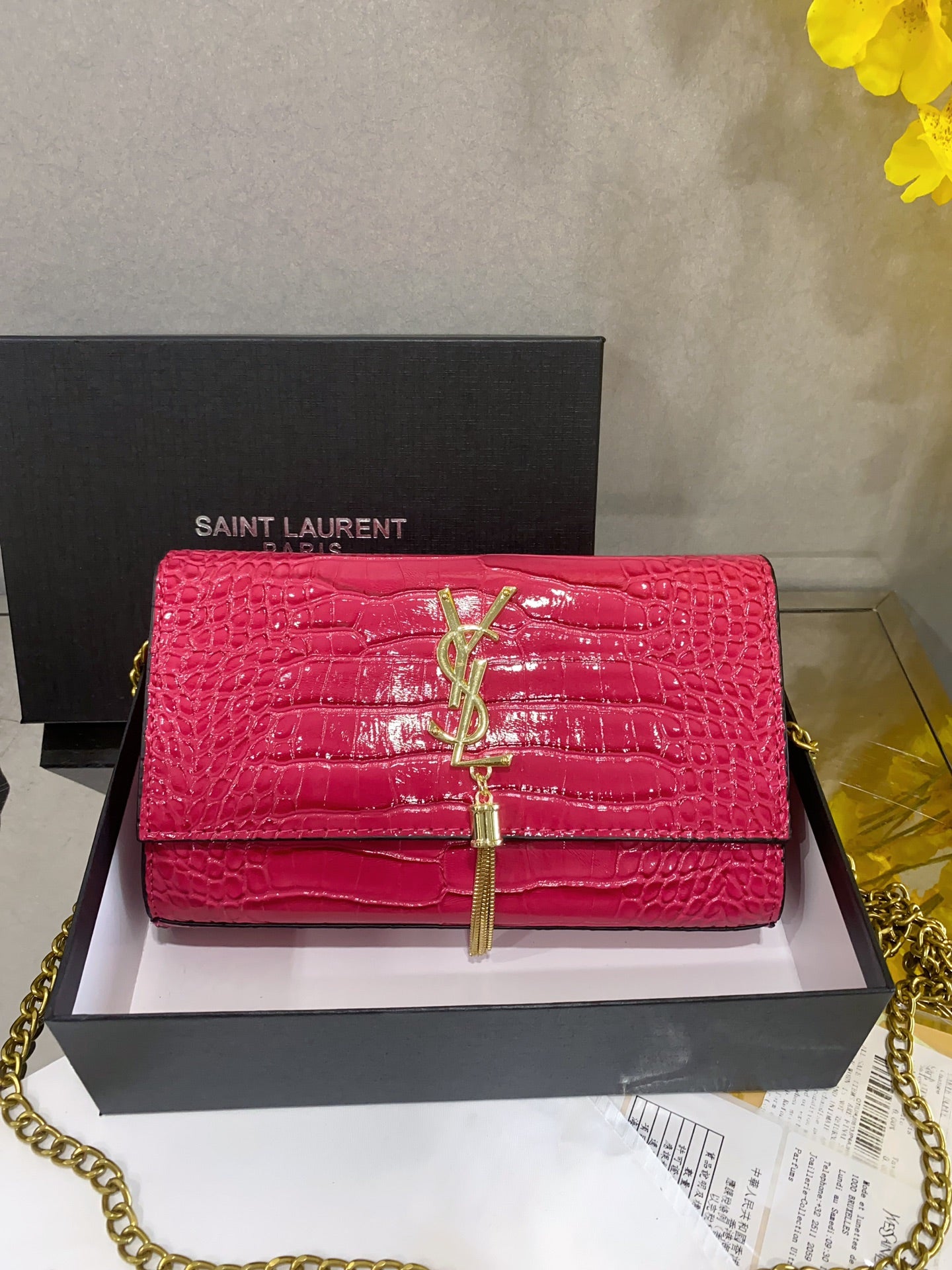 Ysl  Yves Saint Laurent Handbags