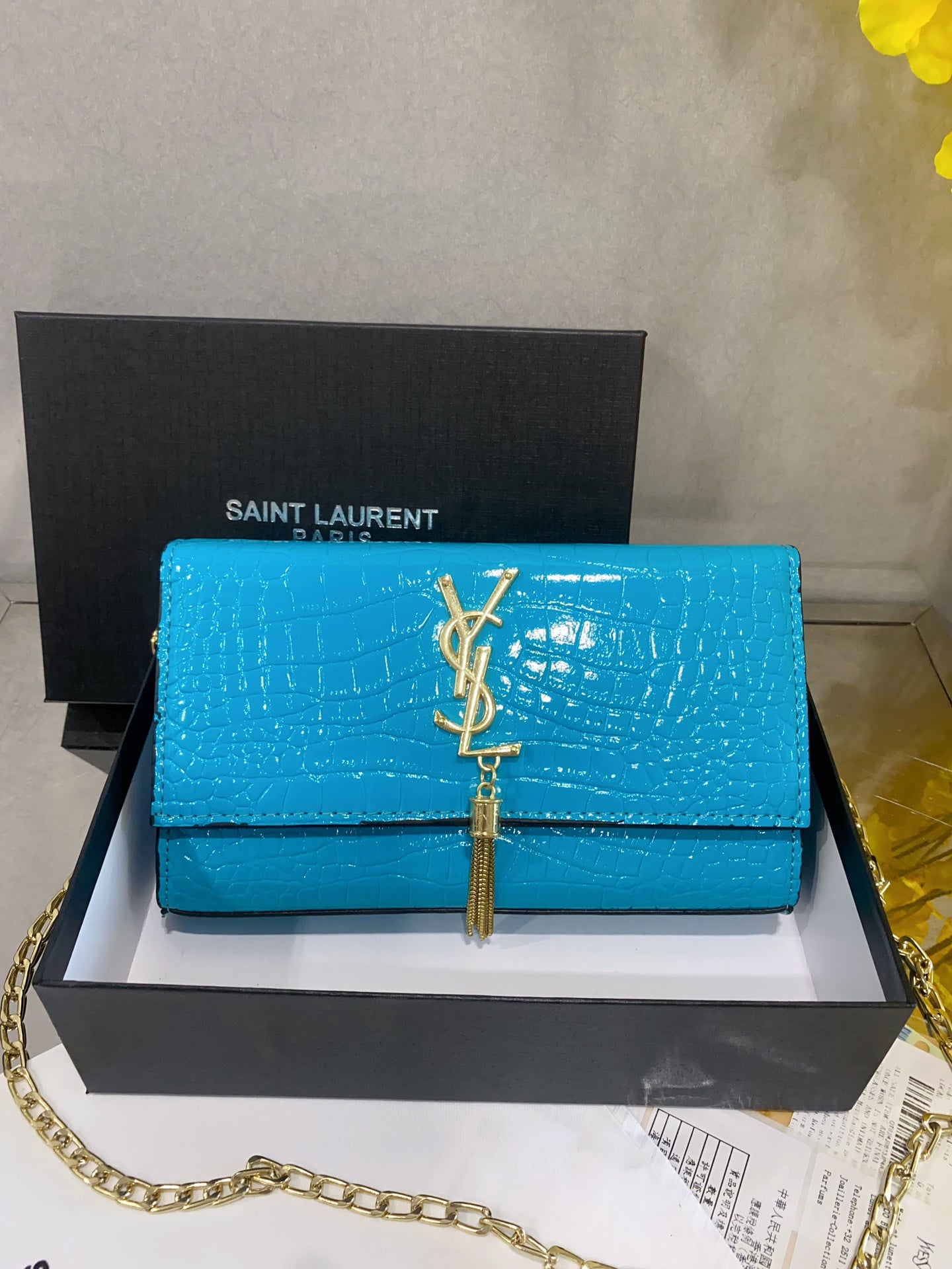 Ysl  Yves Saint Laurent Handbags