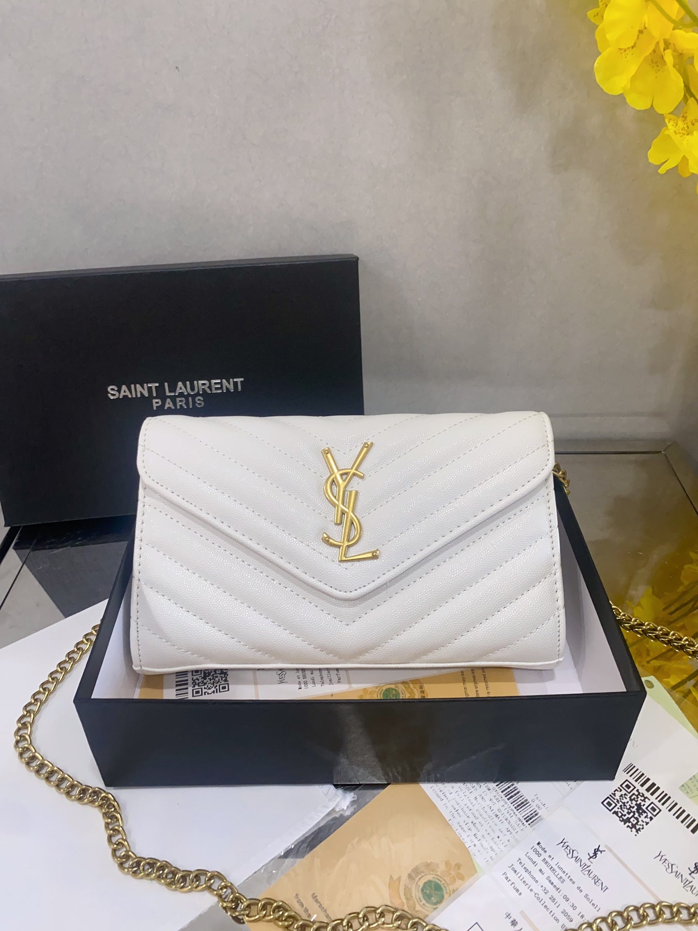 Ysl  Yves Saint Laurent Handbags