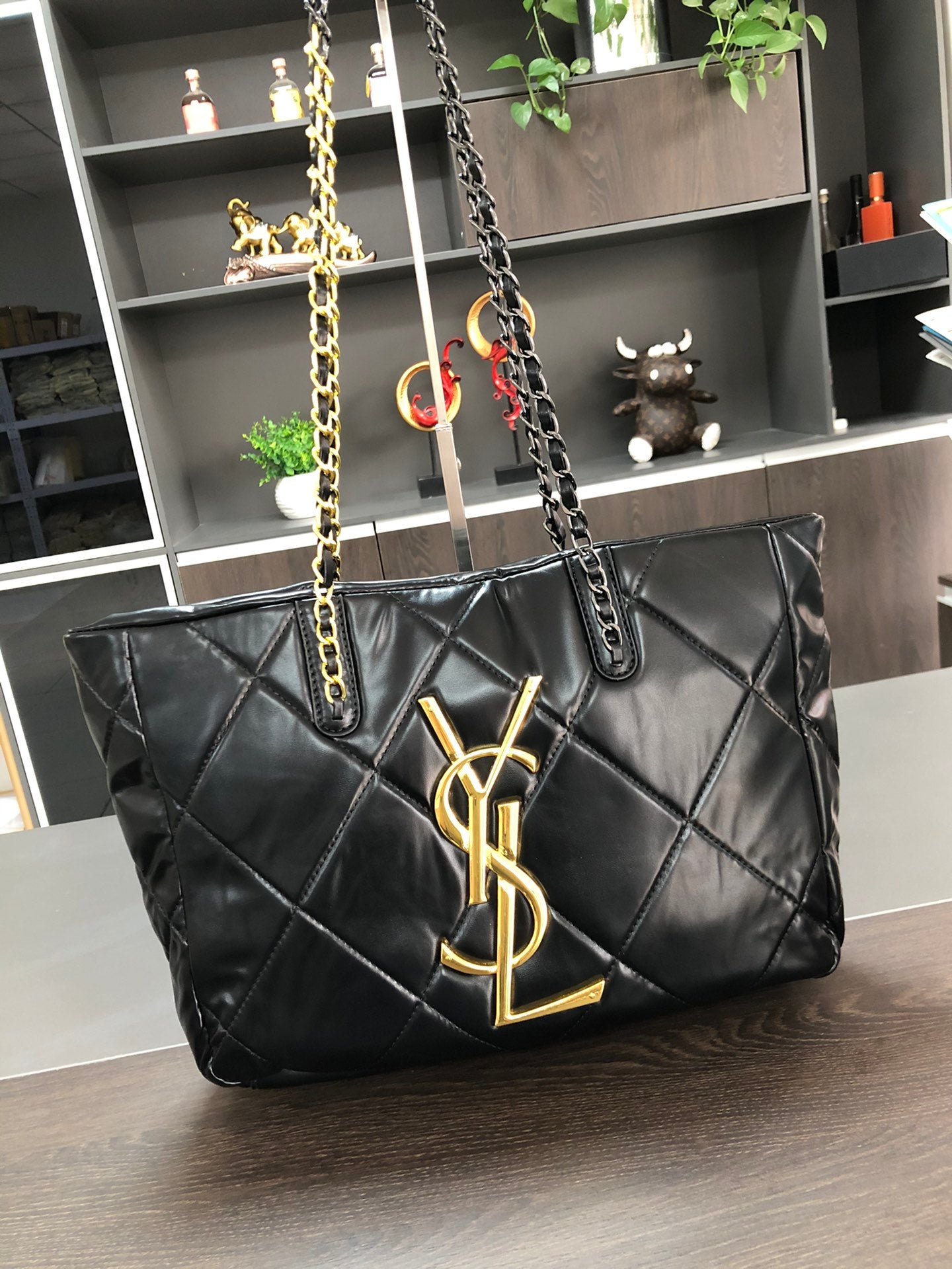 Ysl  Yves Saint Laurent Handbags