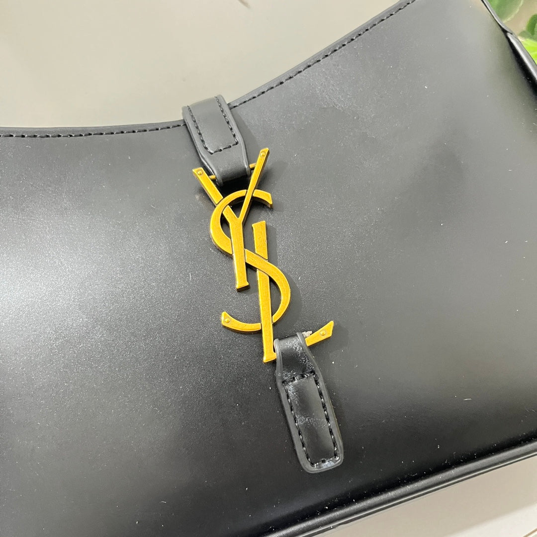 Ysl  Yves Saint Laurent Handbags