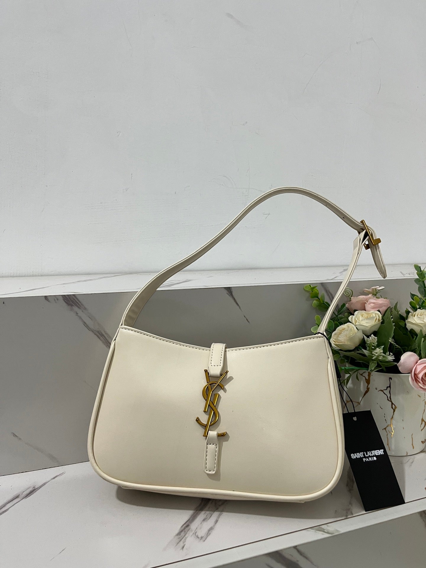 Ysl  Yves Saint Laurent Handbags