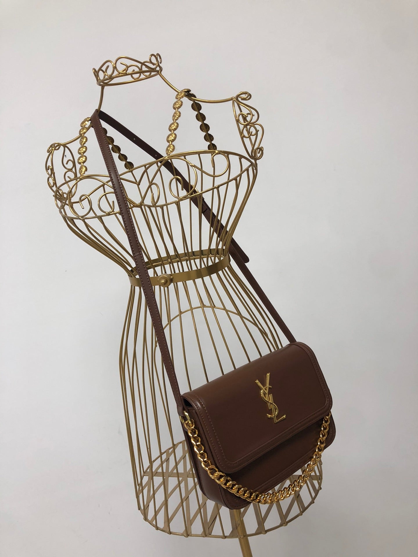 Ysl  Yves Saint Laurent Handbags