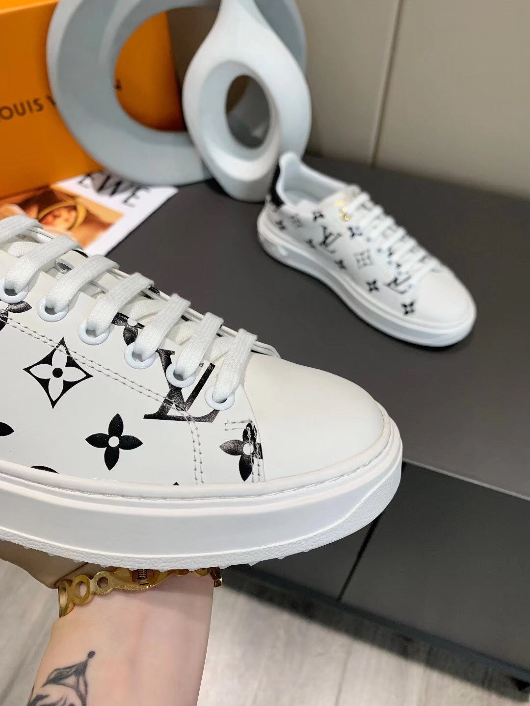 Louis Vuitton Sneakers