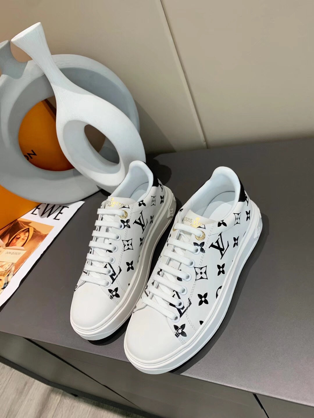 Louis Vuitton Sneakers