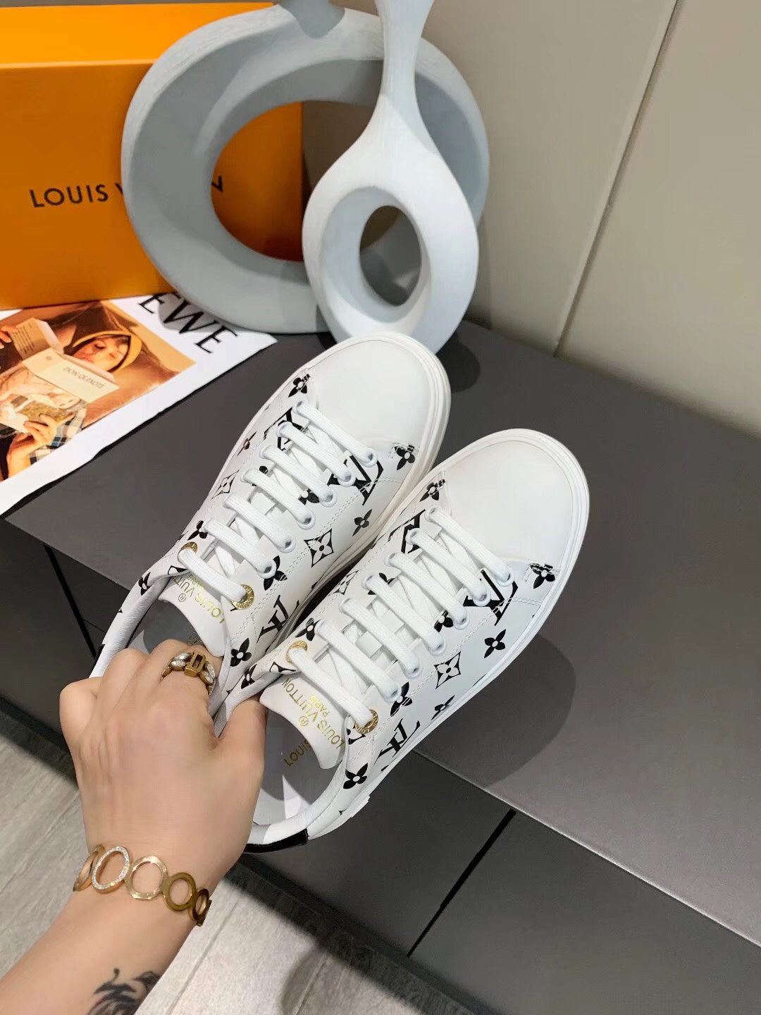 Louis Vuitton Sneakers