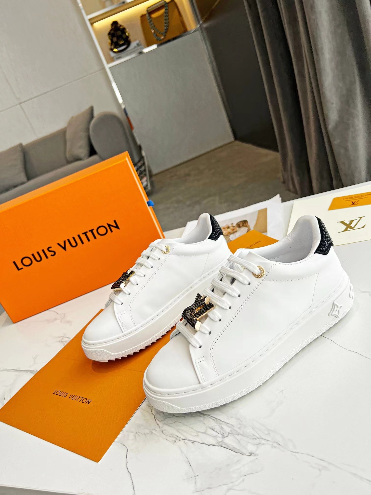Louis Vuitton Sneakers