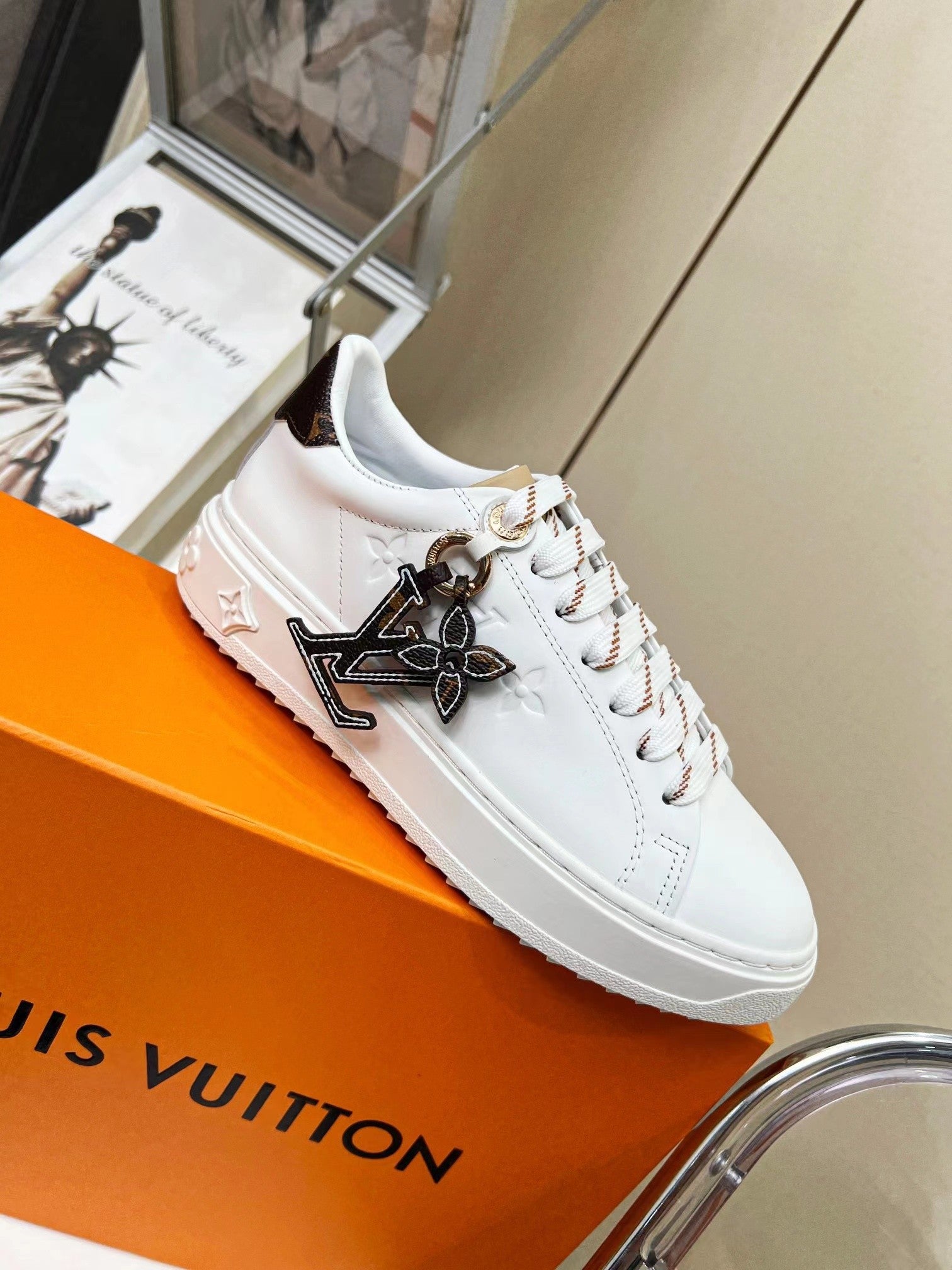Louis Vuitton Sneakers