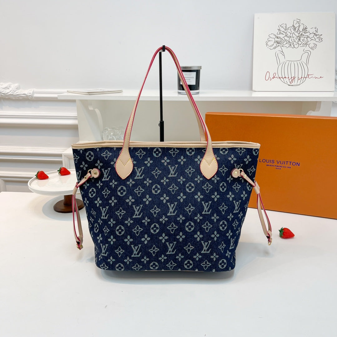 Louis Vuitton handbags (Neverfull)