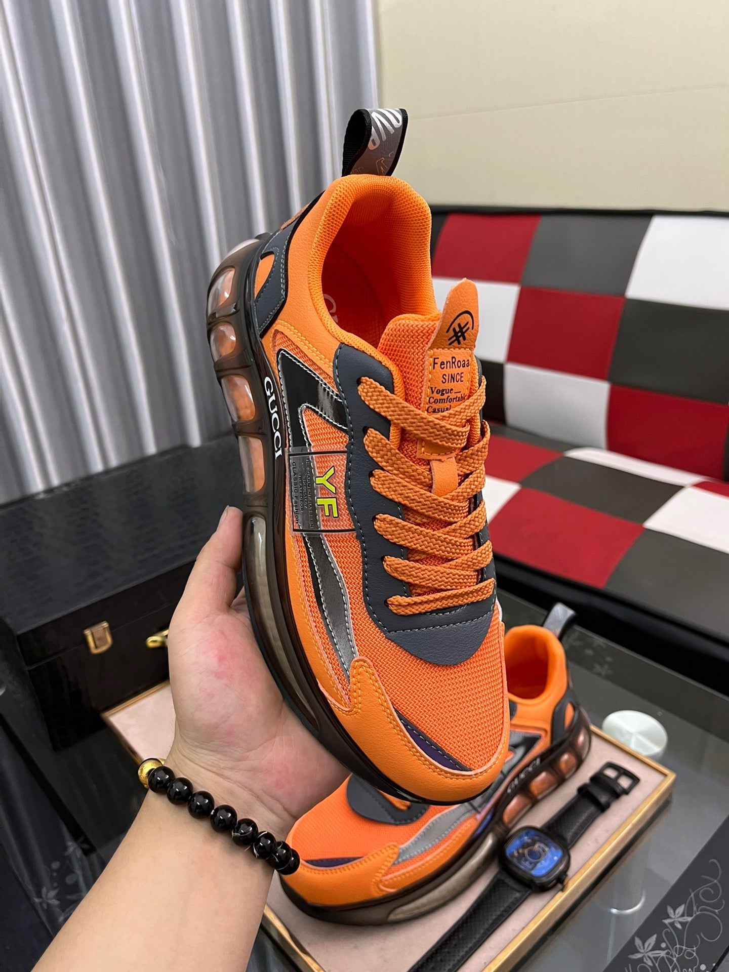 Gucci sneaker