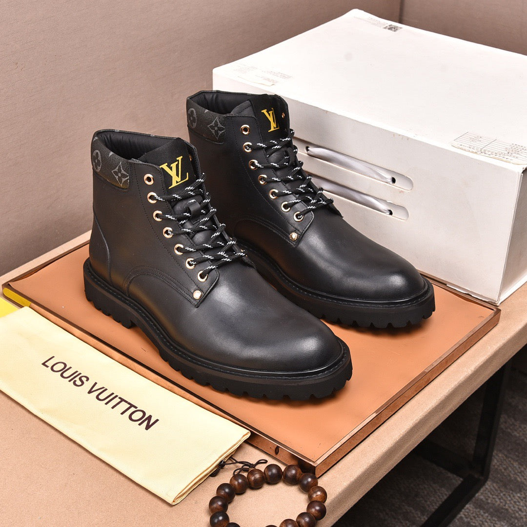 Louis Vuitton ankle shoes boots