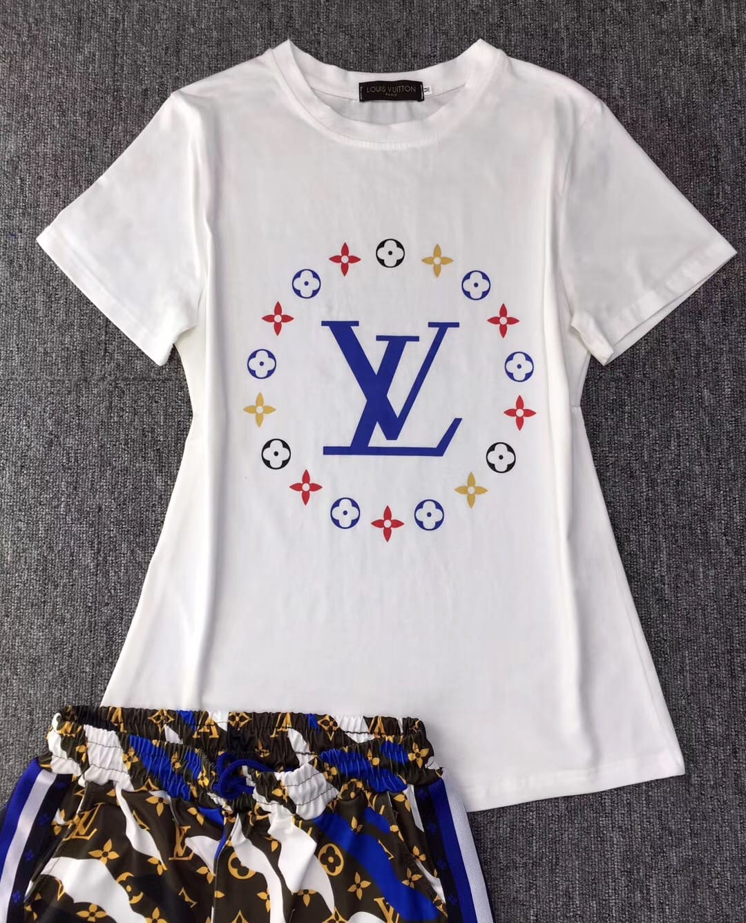 Louis Vuitton  Jogger and Tshirts Set (Tracksuit)