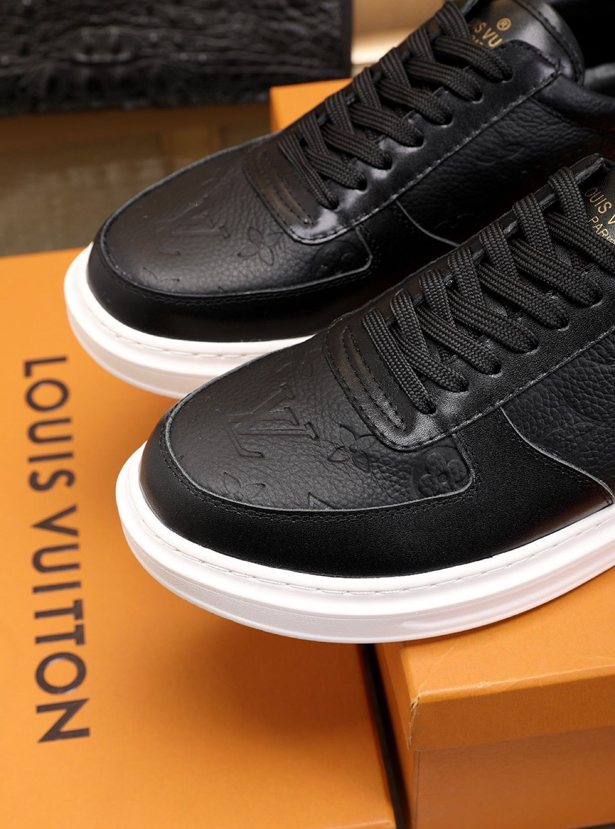 Louis Vuitton sneaker