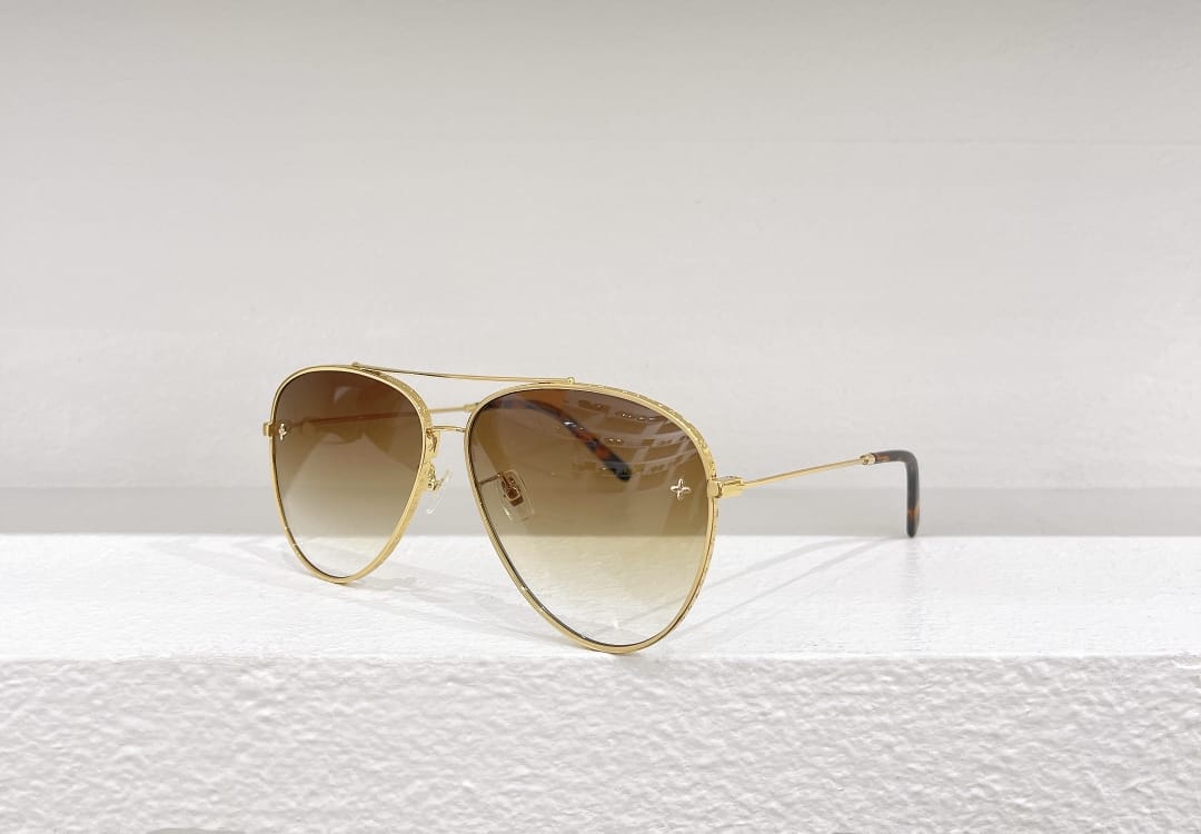 Louis Vuitton Pilot Sunglasses