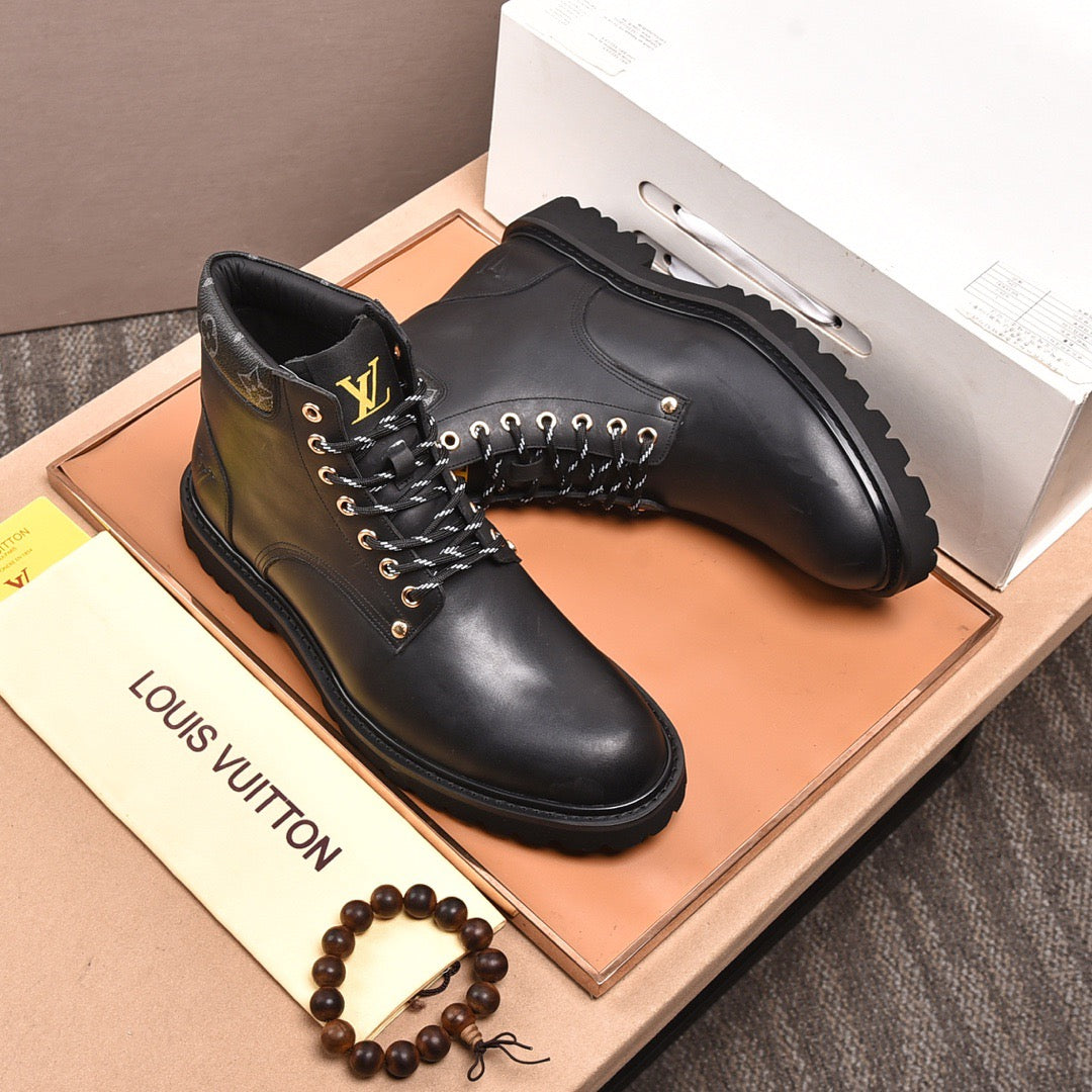 Louis Vuitton ankle shoes boots