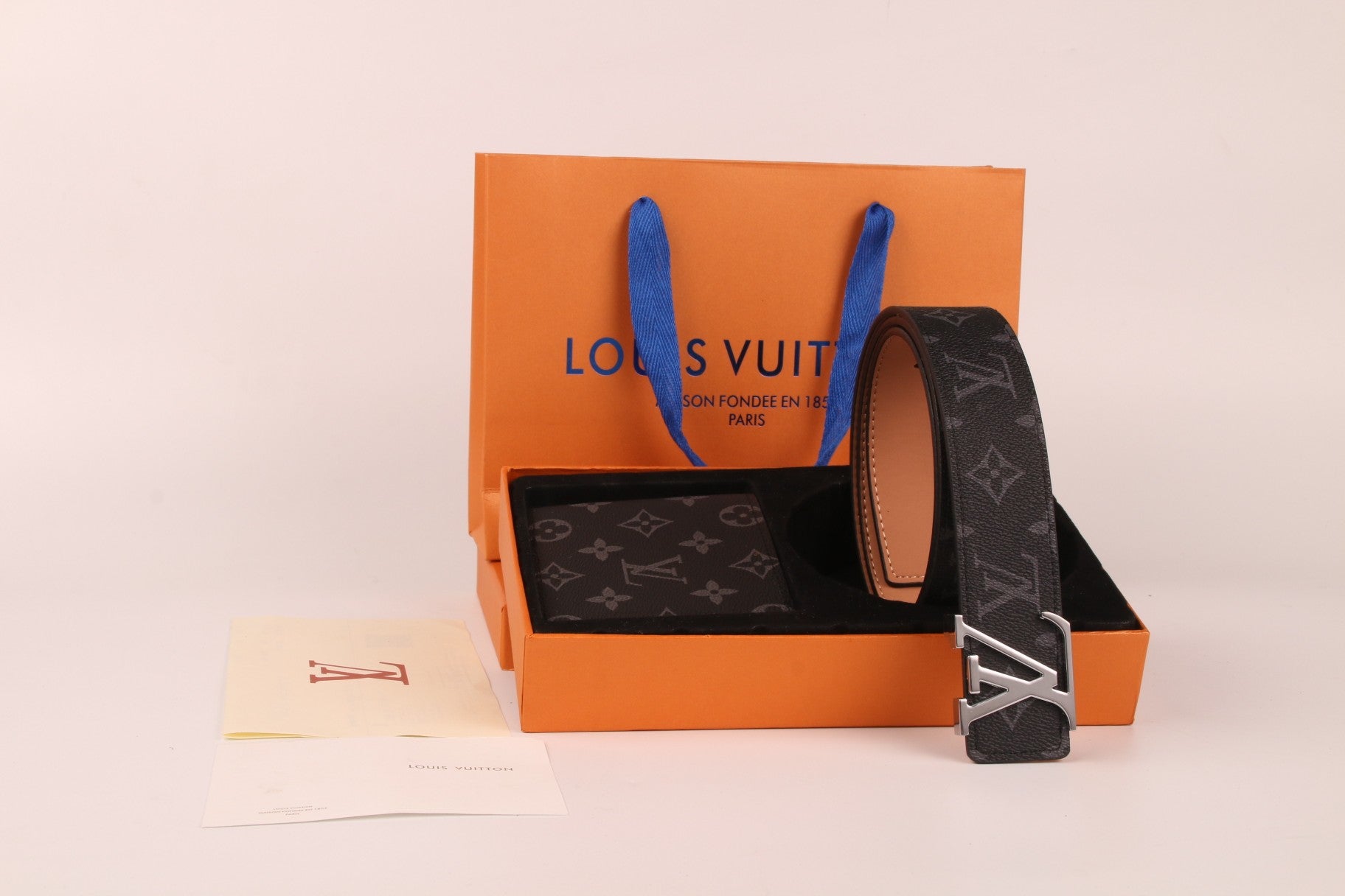 Louis Vuitton Belt and wallet Set