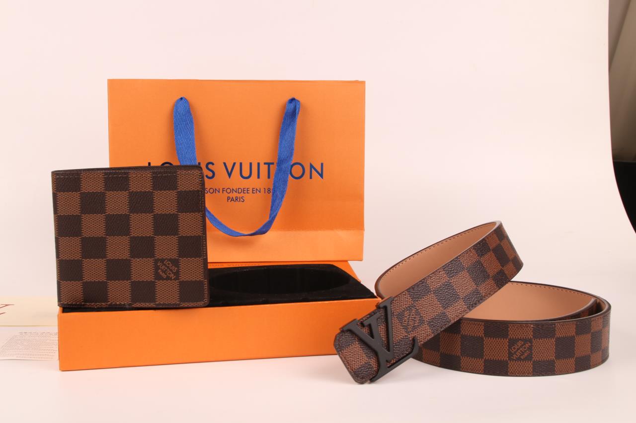 Louis Vuitton Belt & Wallet Combo » Buy online from ShopnSafe