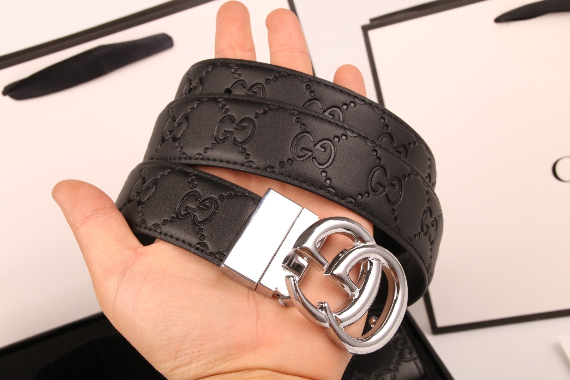 Gucci belt and wallet clearance