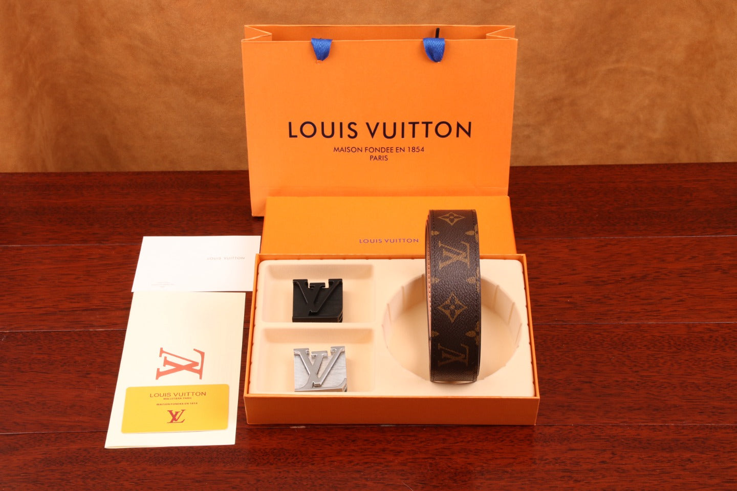 Louis Vuitton Belt Sets