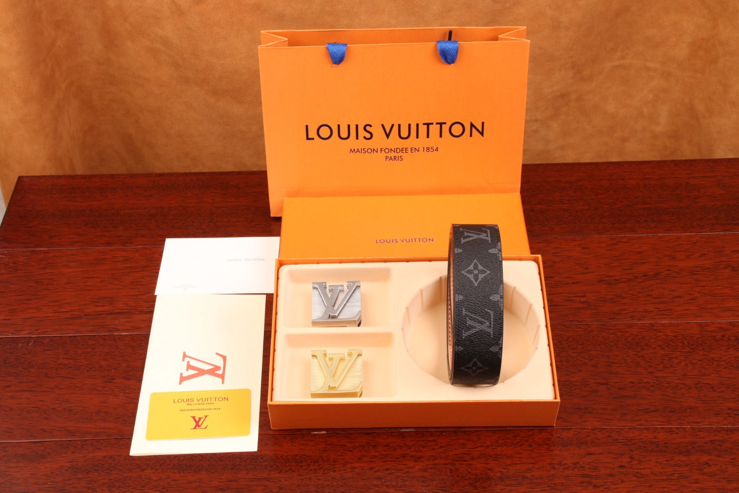 Louis Vuitton Belt Sets