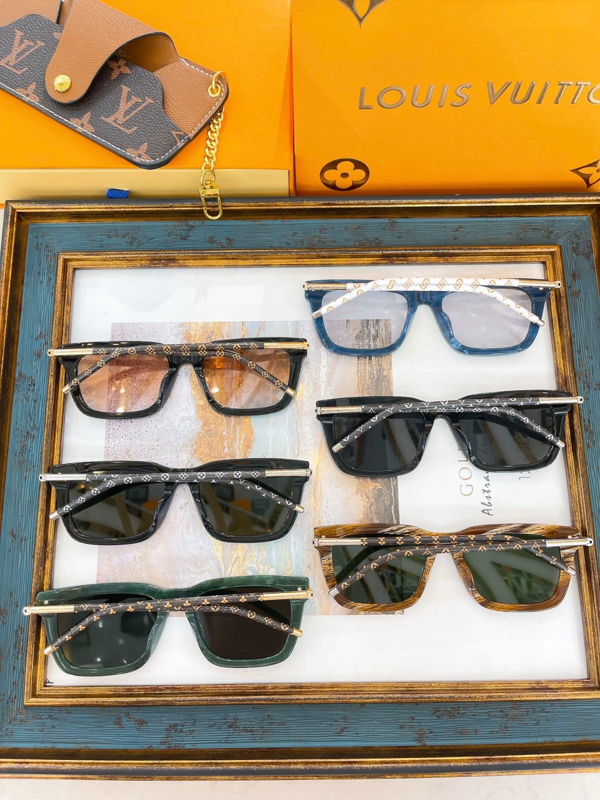 Louis Vuitton MNG Blaze Square  Sunglasses