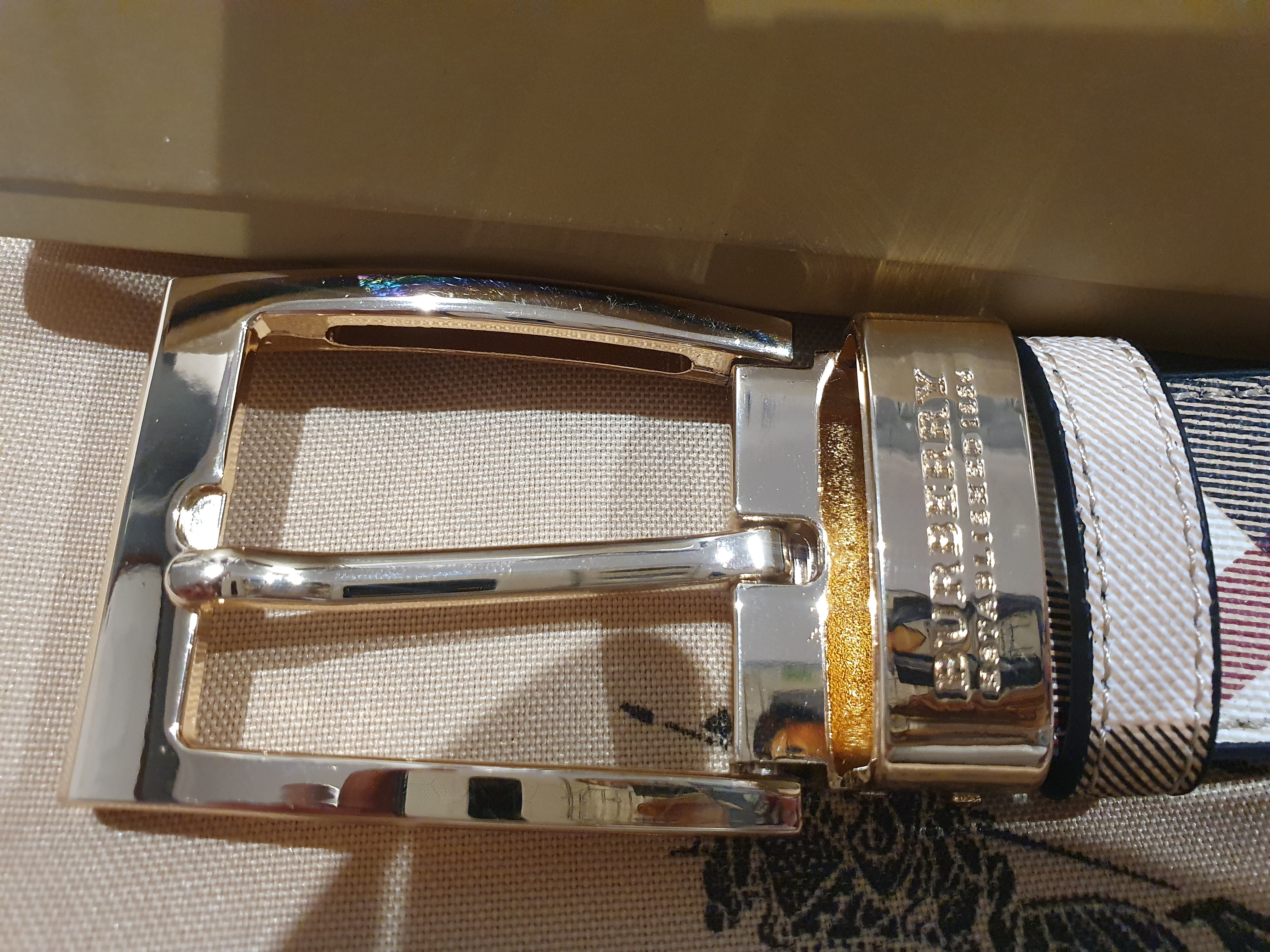 Burberry belt