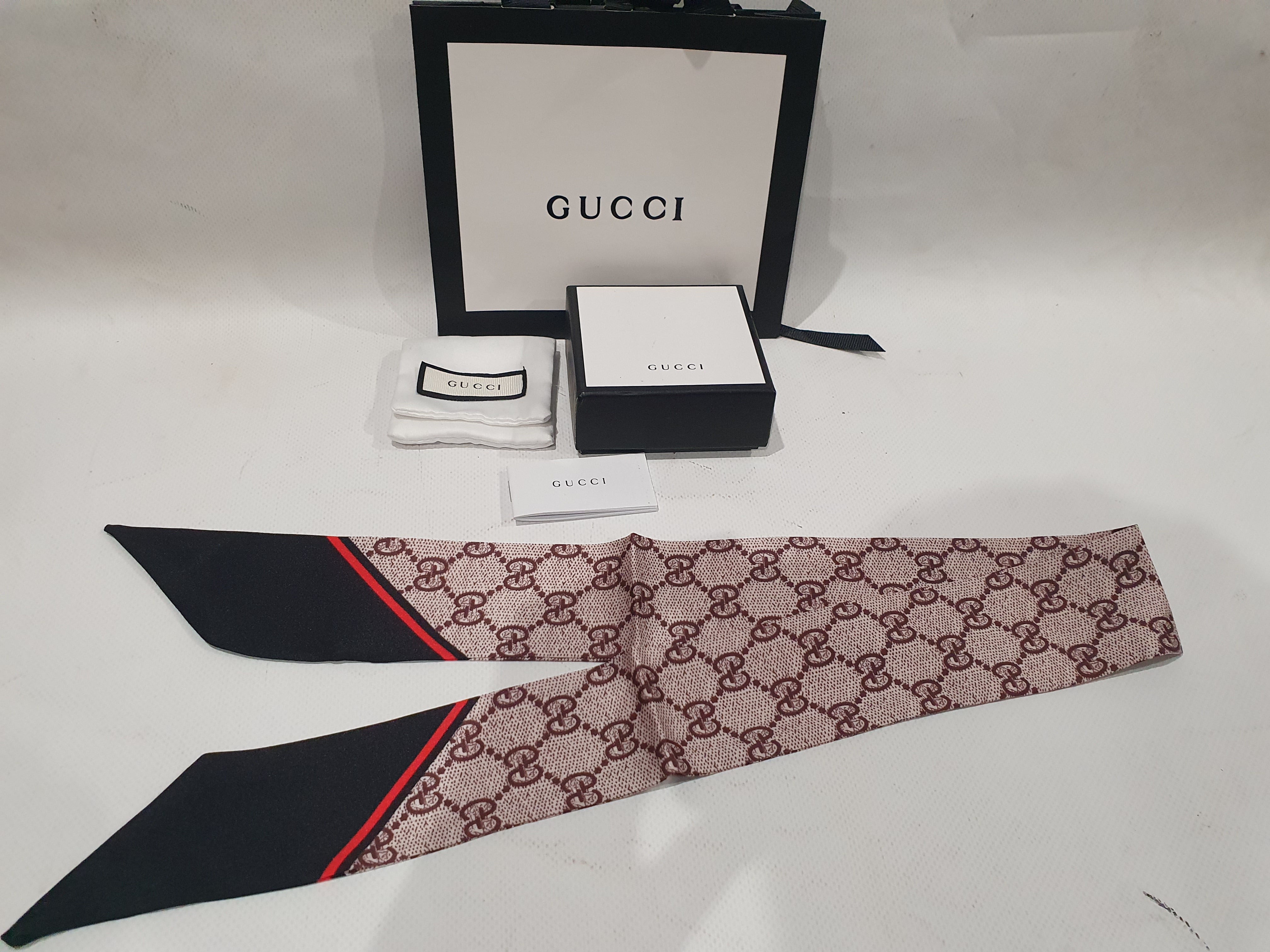 Gucci Twilly Scarf