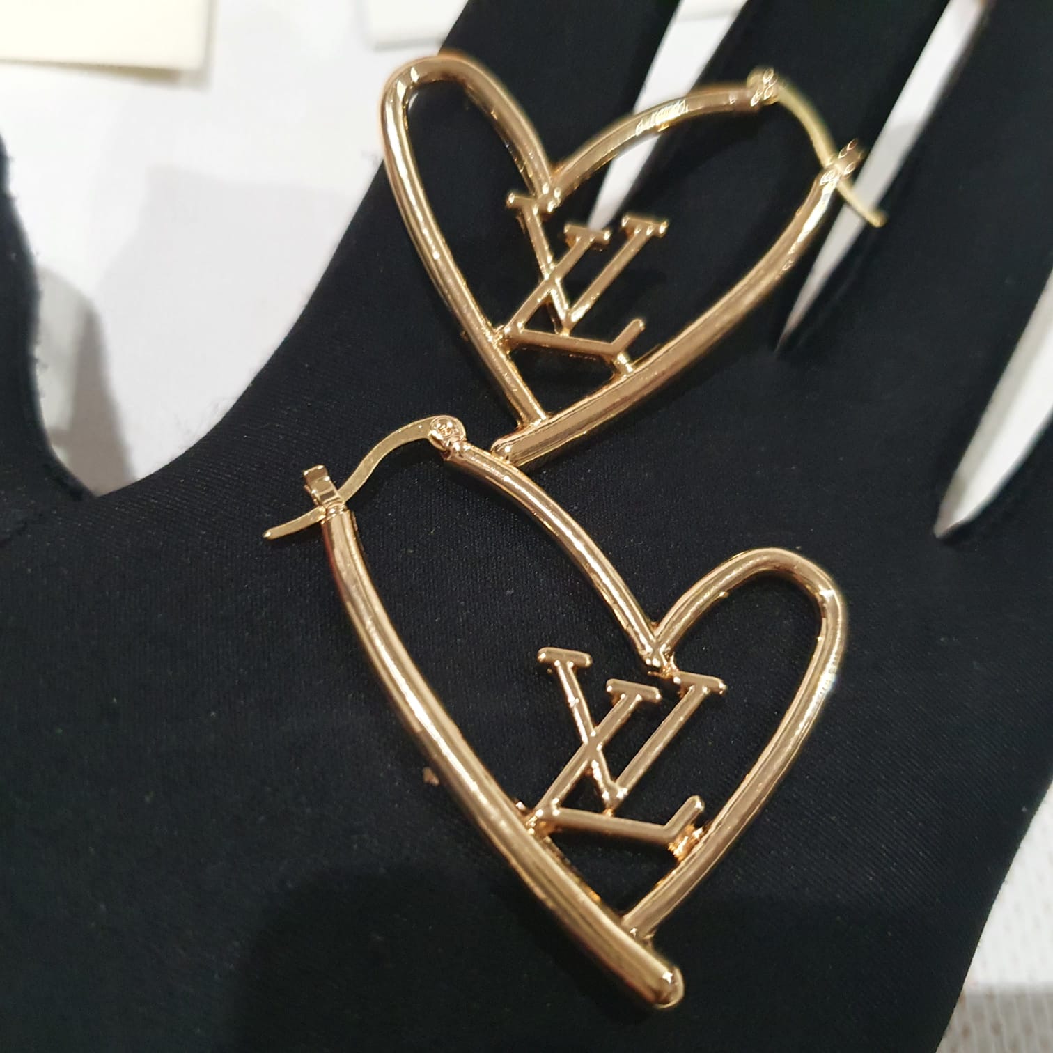 Louis Vuitton heart shaped Earrings – Merit Trends