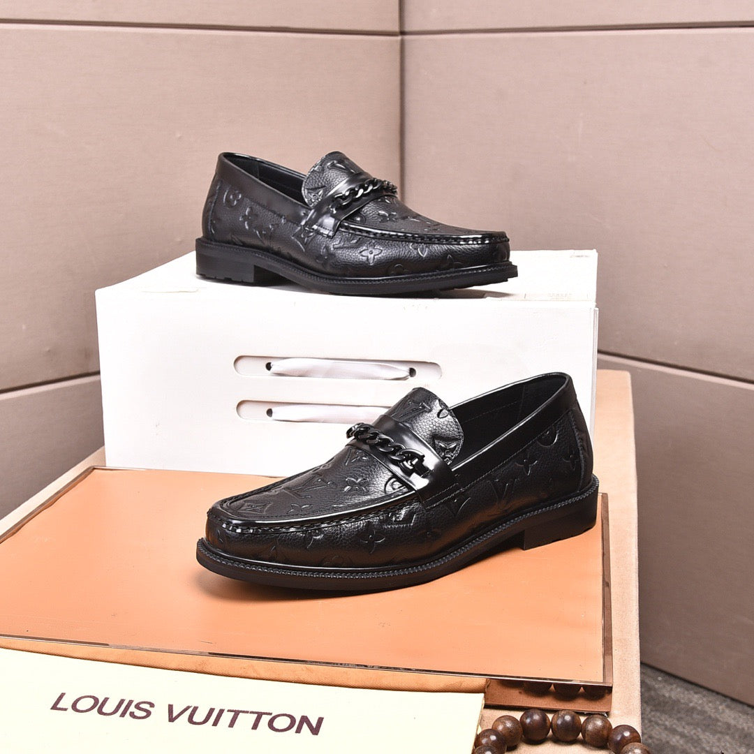 Louis Vuitton Moccasin shoes