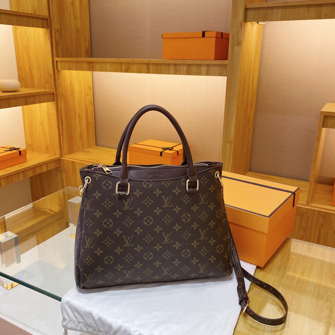 Louis Vuitton Handbag